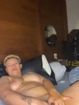 BR-lesbian