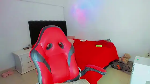 alexandra_cute
