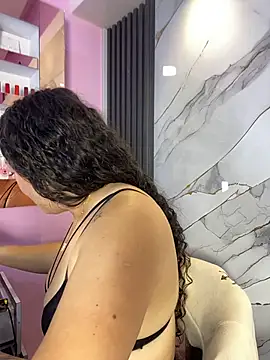 Nails_Lucia
