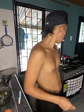 Strange_Twink