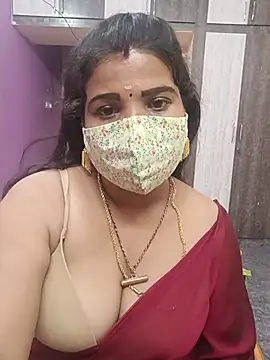 Devi_Tina webcam