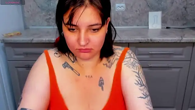 NikkiSummer
