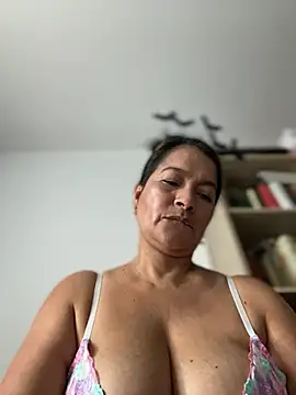 Jlo_69