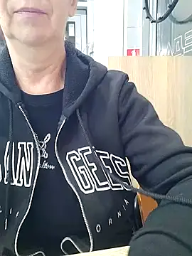 Celine_Faer1 live cam preview