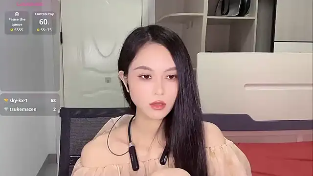 yiyi-uu