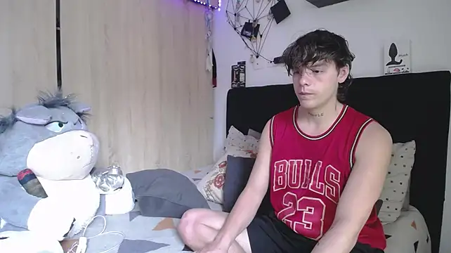 santiago_kiler (M young) - Play With My Cock