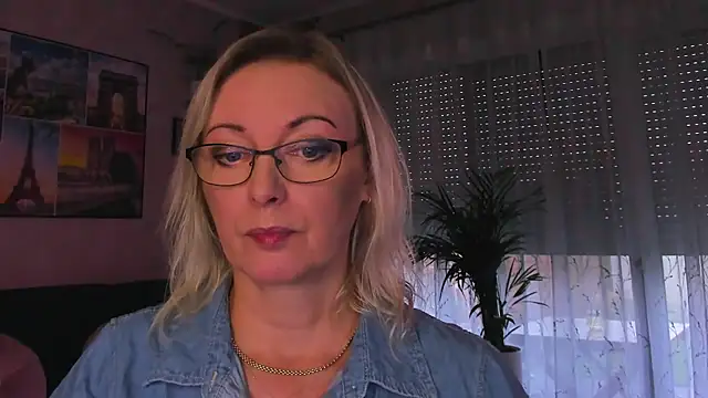 vanessa_chat