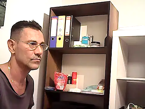 mastercharisma35 webcam