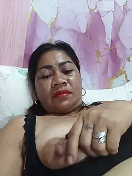 SweetChubbyMommy_02 webcam