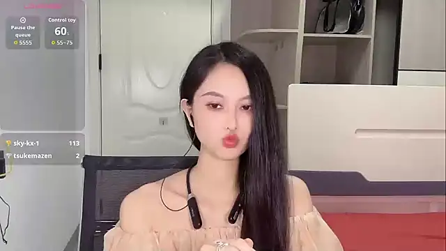 yiyi-uu