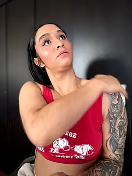 Isabella-Teen