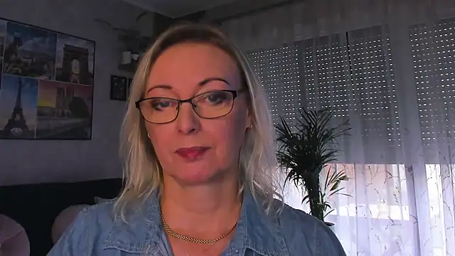 vanessa_chat