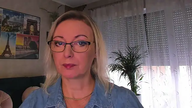 vanessa_chat