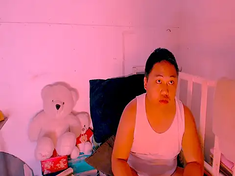 hardking_69 (M young) - PLEASE HELP ME CUM I'M SO HORNY