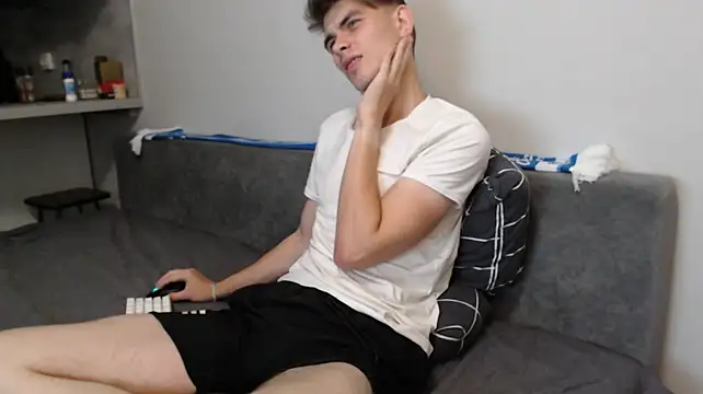 student_oliver (M young) - cum