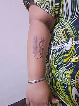 Ravina_patil1