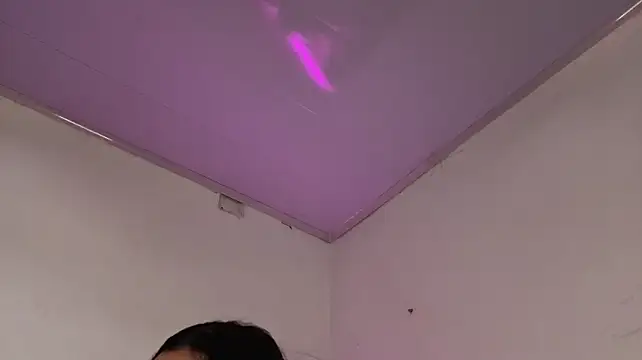 Sweet_hot_mia