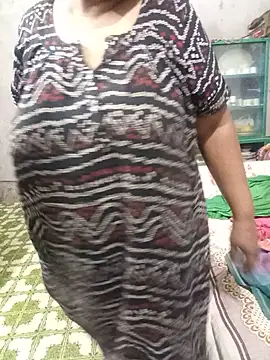Indian_Hot_Babhi