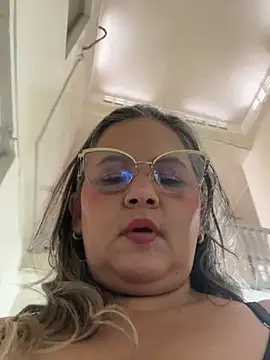 Lucy_Milf_474