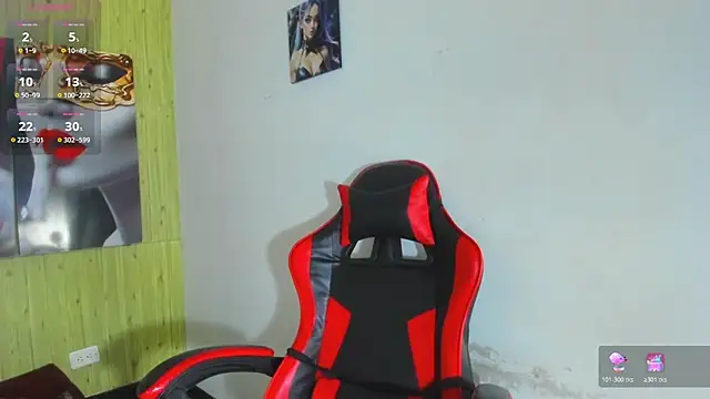 dolly_boob