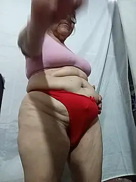 maira-hot