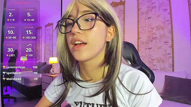 agatha_swam