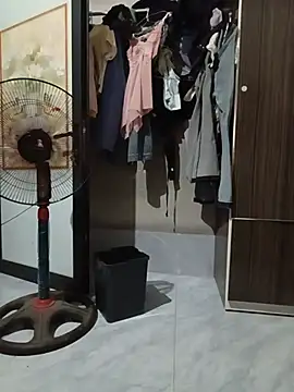 -Binii-