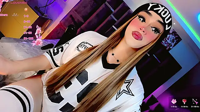 Sexy_sofiahot live cam preview