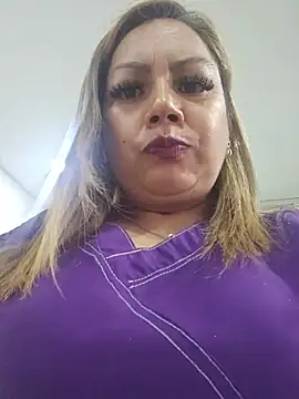 -Zoe-1 live cam on StripChat