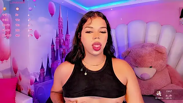 Keira_Fox31 live cam on StripChat