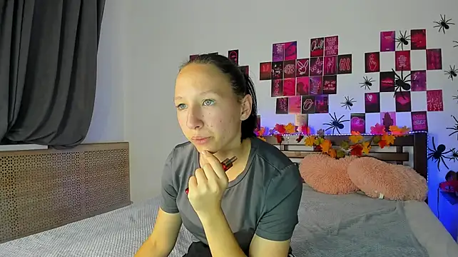 VanessaSims live cam on StripChat