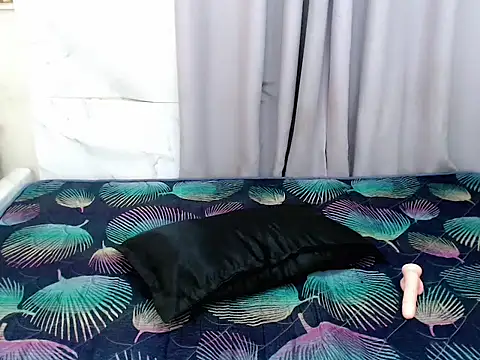 Ur_Goddes_Barbie webcam