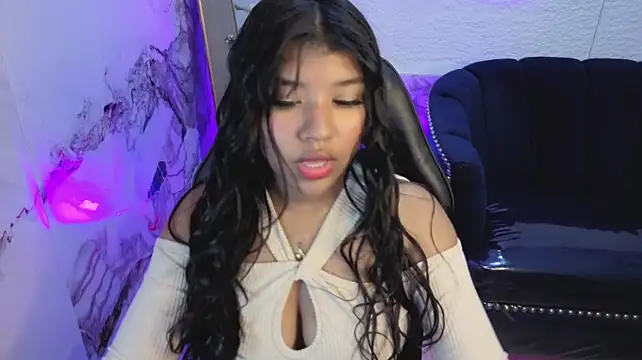stephanny26_v_ (F teen) - SEXY DANCE + REMOVE SKIRT SHORT🔥🔥