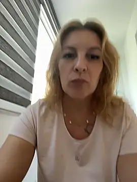 Hot-Milf4U