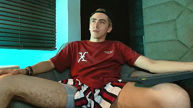 Tyler_Mcrey webcam