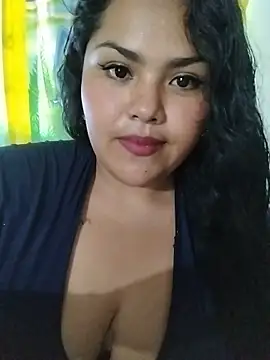 MiaBloom0
