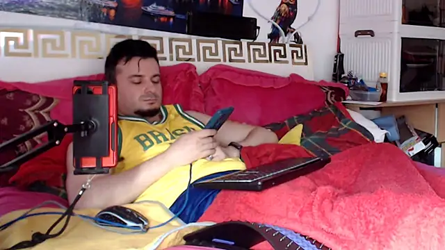 Hugec0ck007