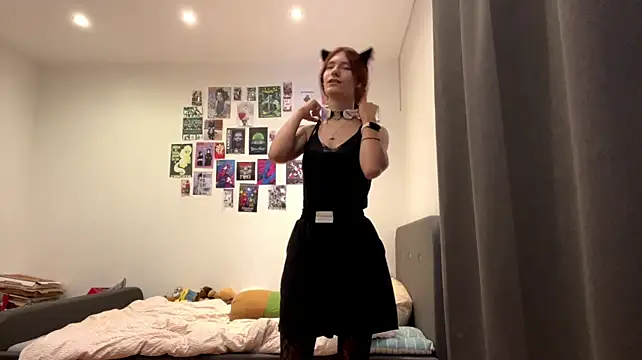 velmadevincent (F teen) - rub my sexy butt