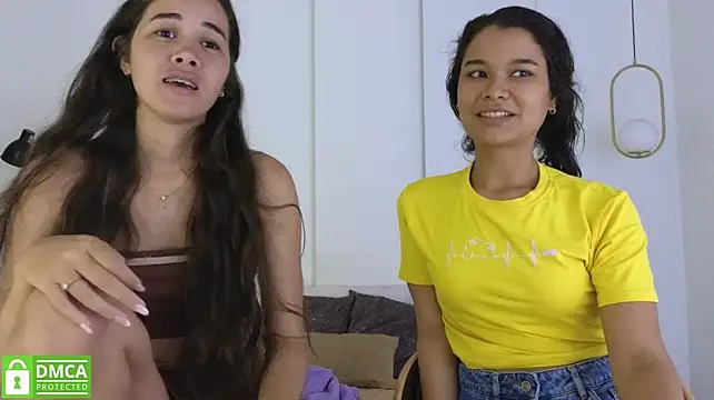 sexychanell_18 (G young) - drink squirt