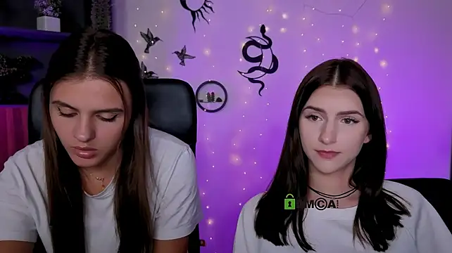 lisa_dark_