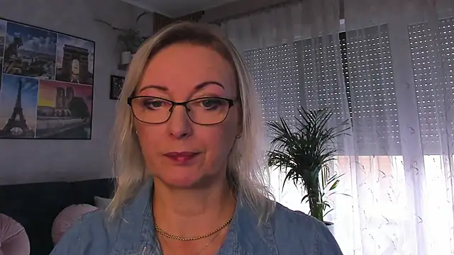 vanessa_chat live cam on StripChat