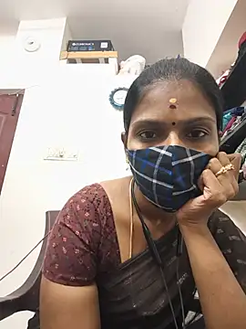 Tamil_Yalini12 live sex cam