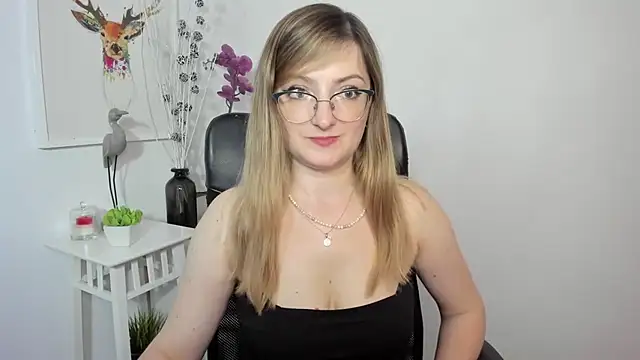 arielsssplash (F young) - Full body sensual tease