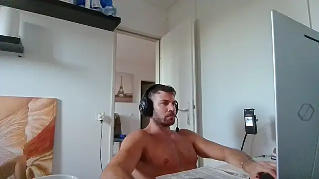 alpha-hunk