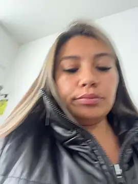 LIZ-06_