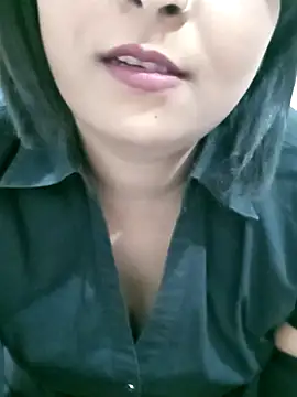 Queen_Kushi4