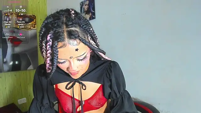 dolly_boob