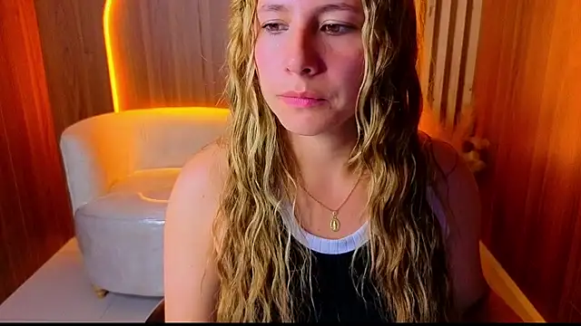 Aratna_Blonde_Tx