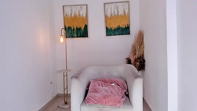 Amelie_rouss live cam preview