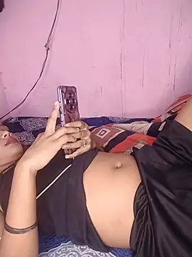 sexy-manavi3 (F young) - New user please saport me(